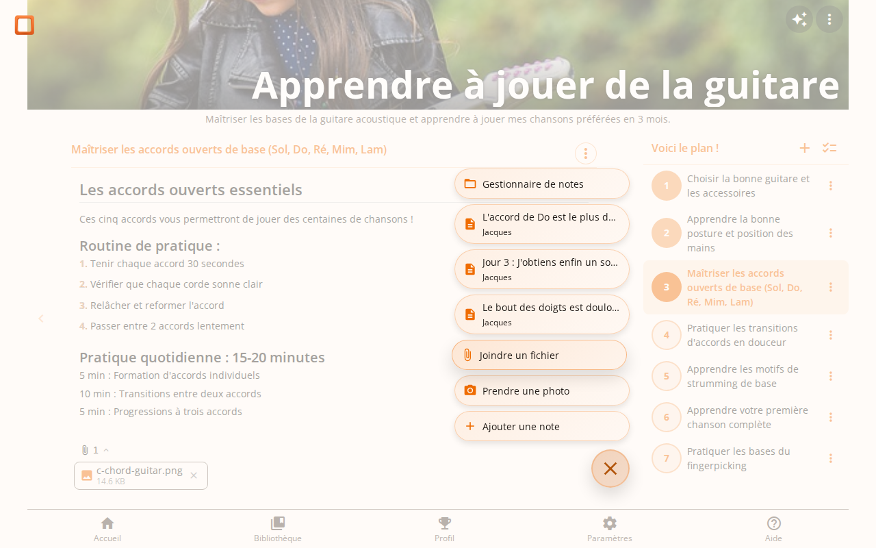 Capture d'écran montrant le menu FAB avec l'option Joindre un fichier